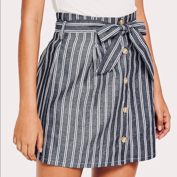 SHEIN Dresses & Skirts - SHEIN Single Breasted Front Striped Skirt